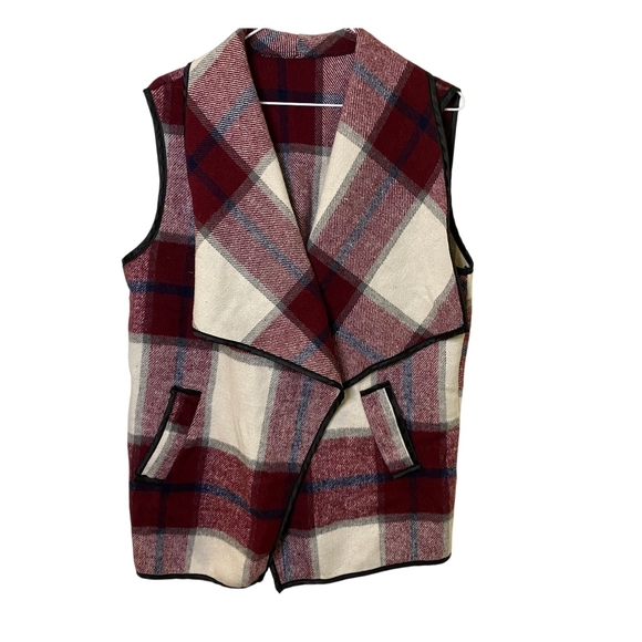 Plaid Open Front Vest - Red and White - Picture 2 of 10